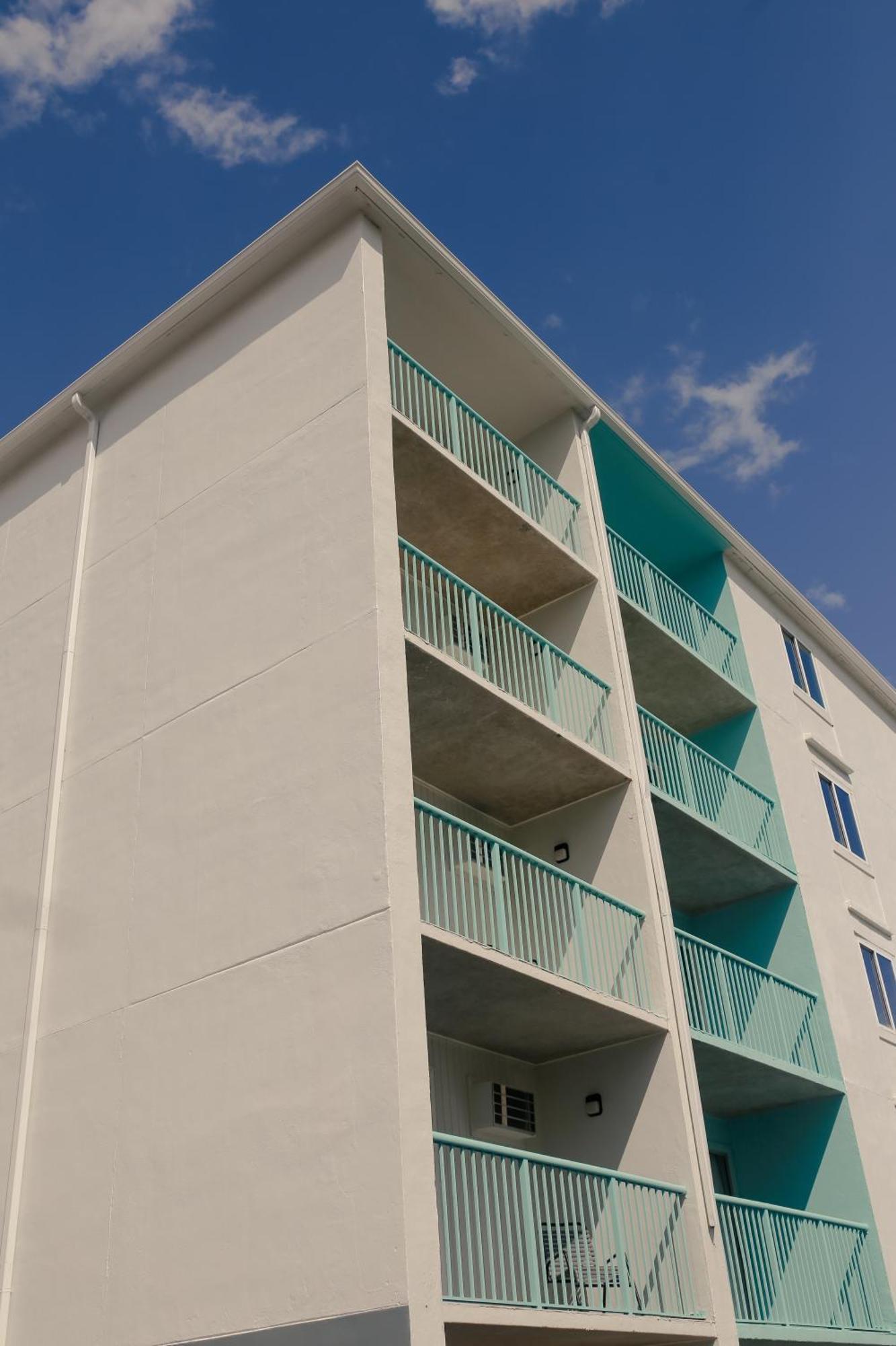 Southern Breeze Ocean Front 3*