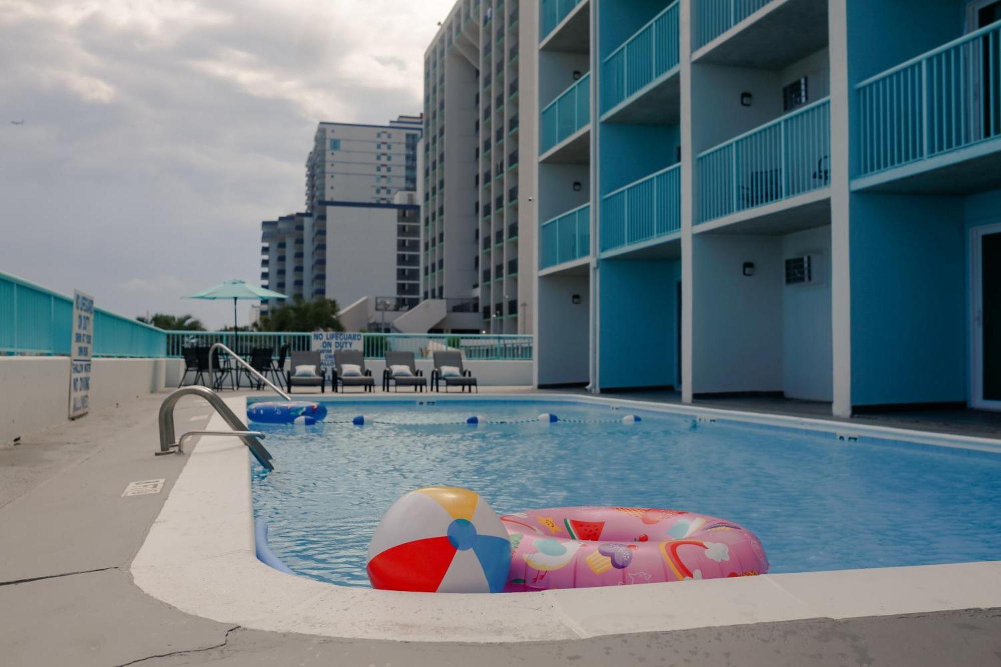 Hotel Southern Breeze Ocean Front Myrtle Beach