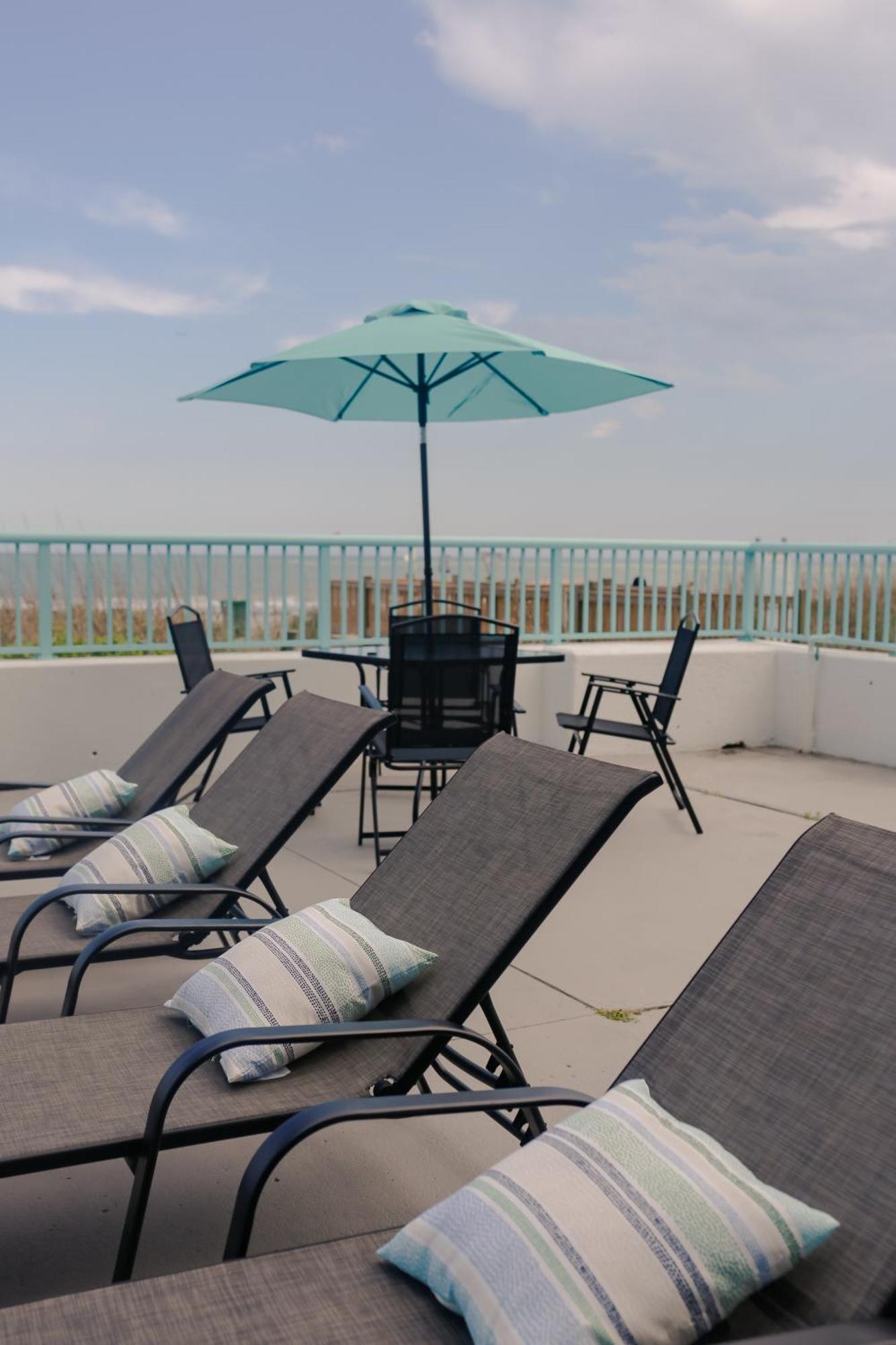 Southern Breeze Ocean Front Hotel Myrtle Beach