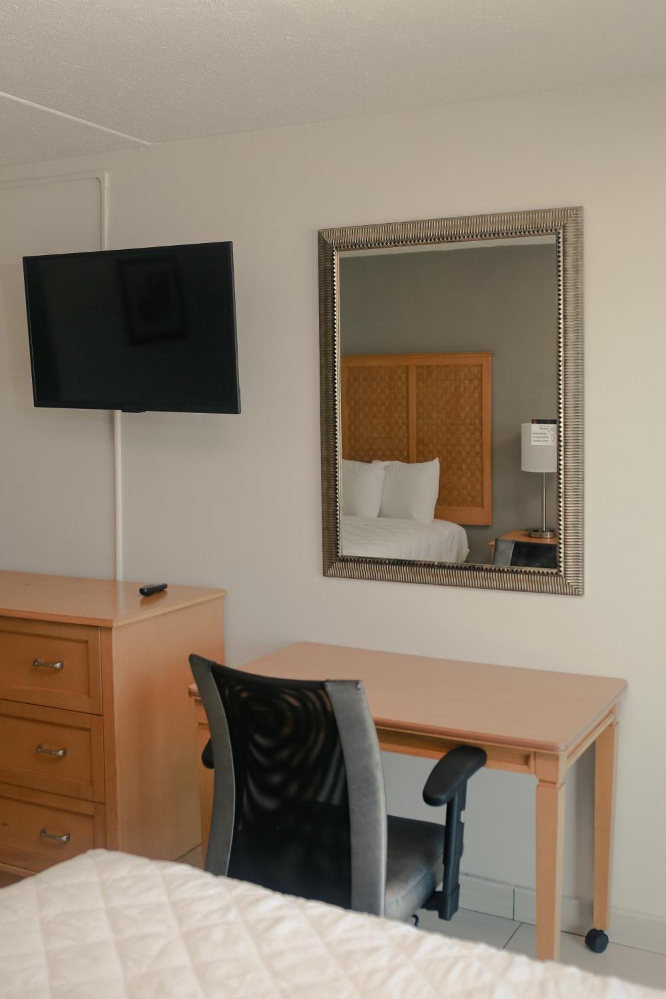 Southern Breeze Ocean Front 3*