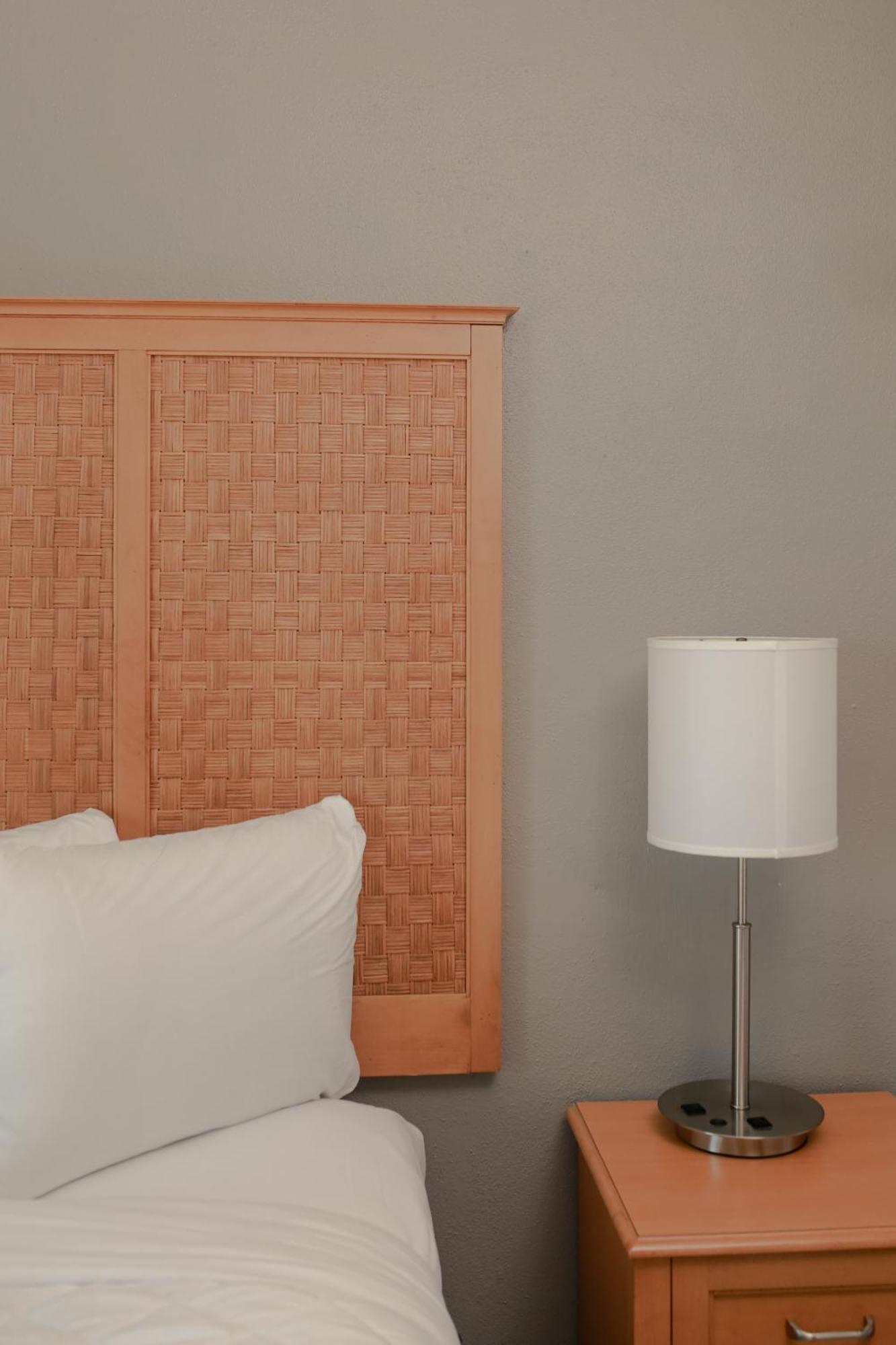Hotel Southern Breeze Ocean Front 3*